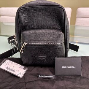 NWT AUTHENTIC DOLCE & GABBANA BLACK CALFSKIN LEATHER LOGO PALERMO BACKPACK BAG